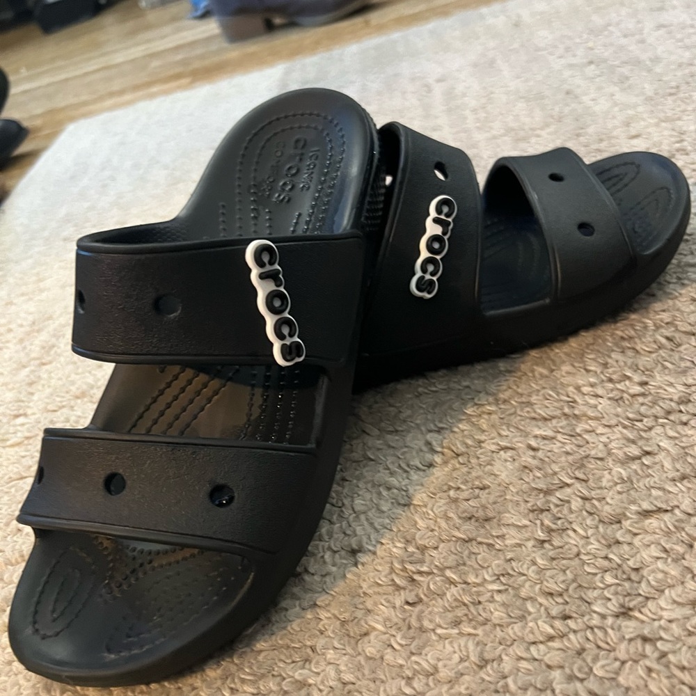 Crocs classic sandals